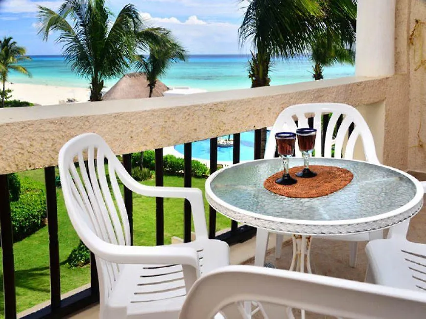 *** Aparthotel Xaman Ha Condominiums Playa del Carmen Mexico